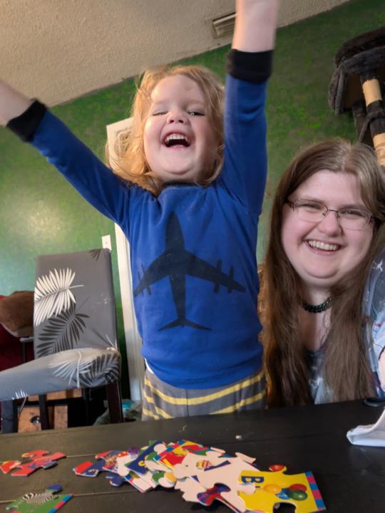 My daughter is getting into puzzles ^_^