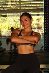 Leona Zmajshek