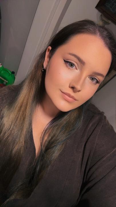 Sydney Thompson