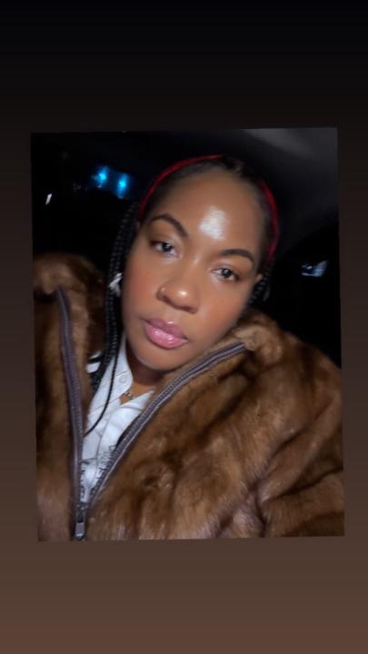Shavon M Perez