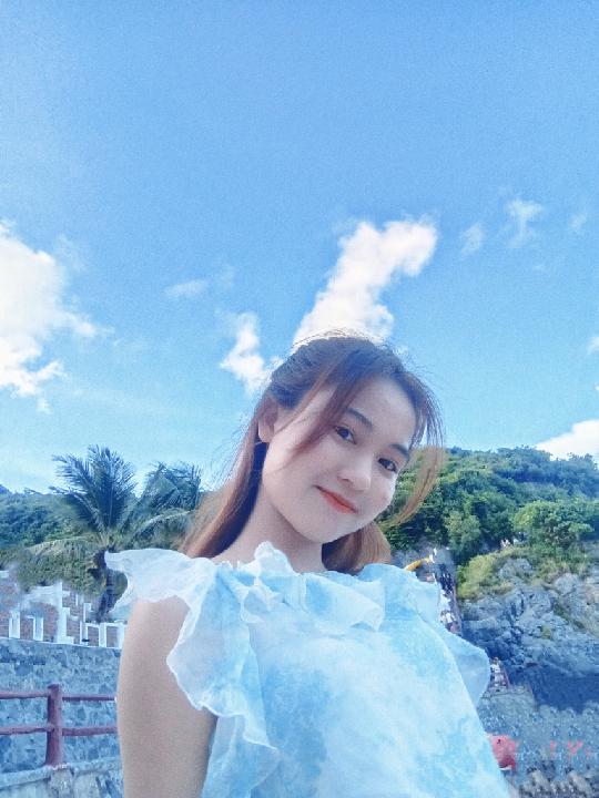Ánh Nguyệt Bùi