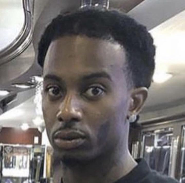 T L