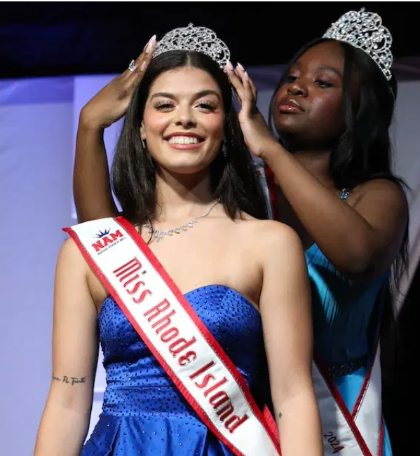 Congratulations to our client, Victoria — your National American Miss Rhode Island! ✨