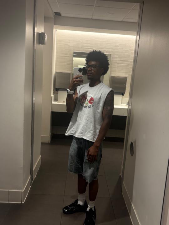 Kendall Washington