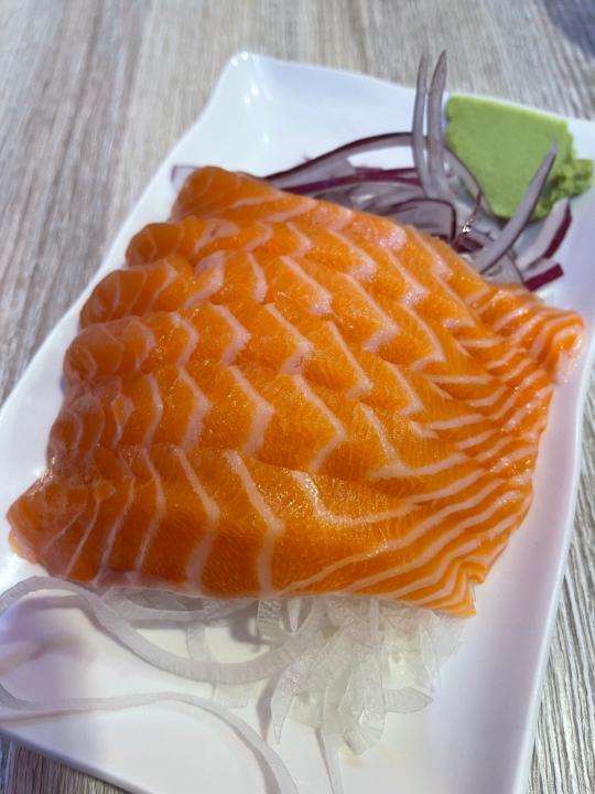 蔡 易鑫