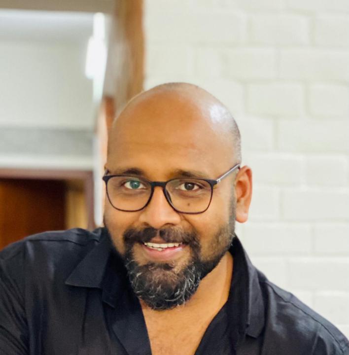 Siva Surendira