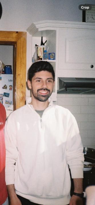 Daniel Valdivia