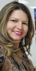 Alejandra Flores