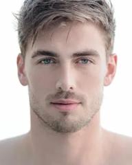 Daniel Jones