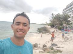 Adrián Holguin