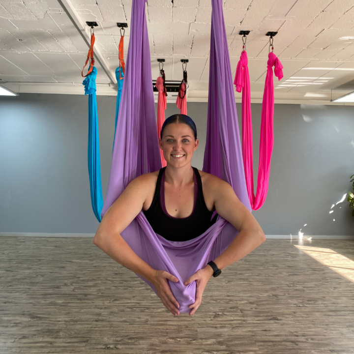 Introduce yourself + share a pic of your Aerial play space! 🎉