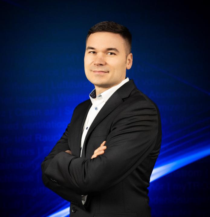 Alexander Sladkov