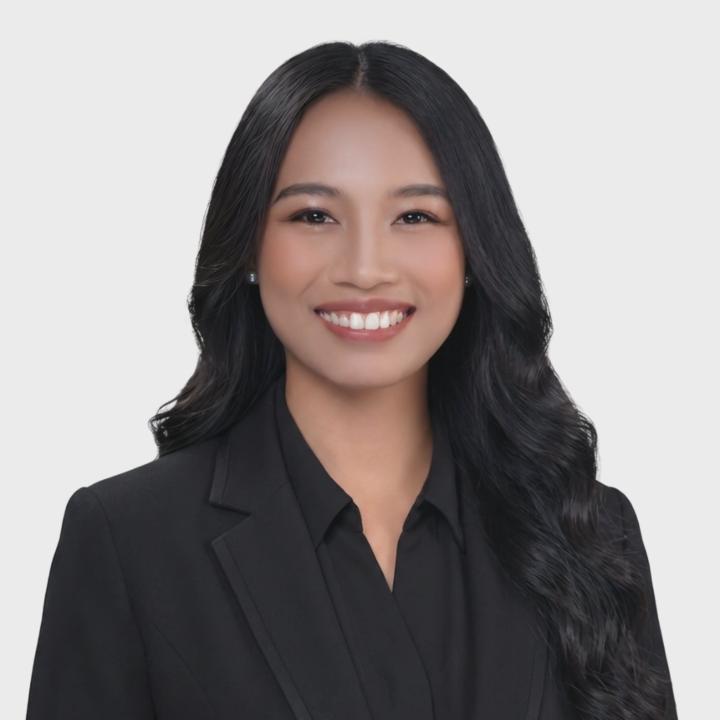 Claire Ofenia