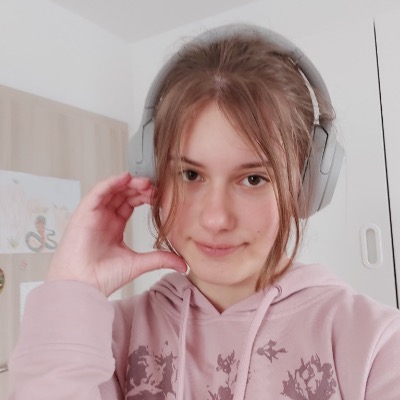 Naemi Kahnt