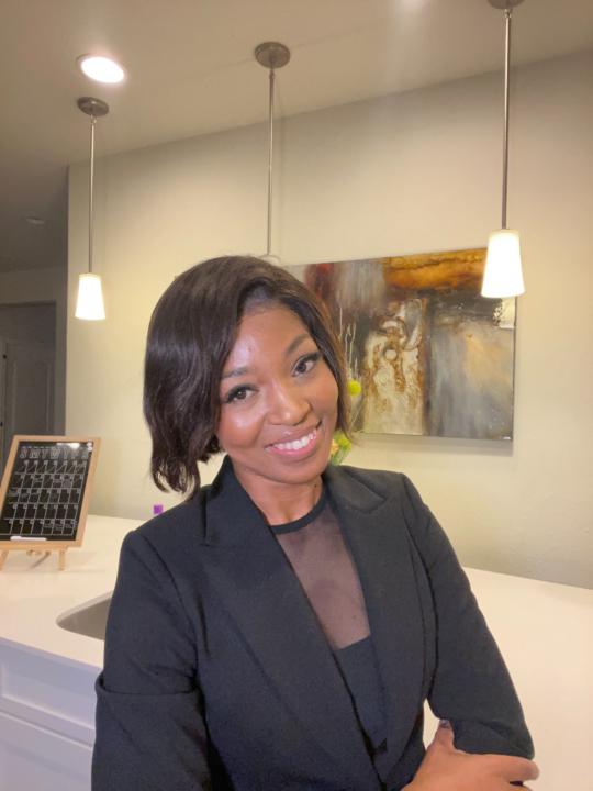 Sikhona Sheleni