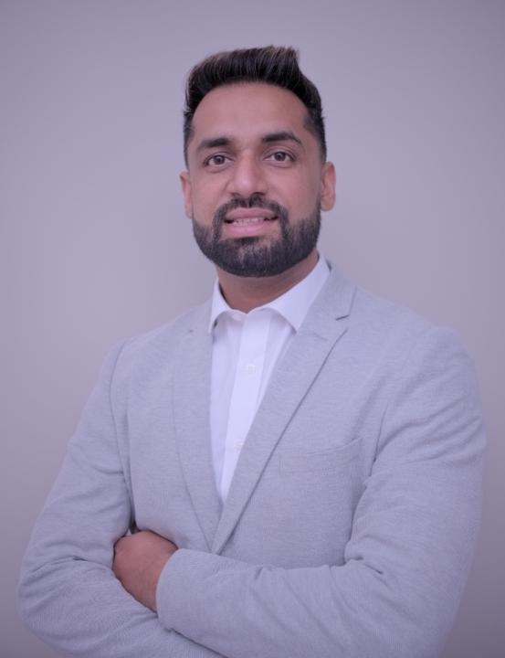 Dhar Gill
