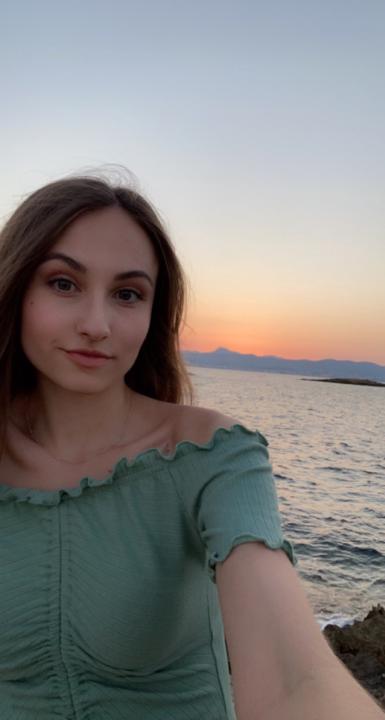 Alexandra H