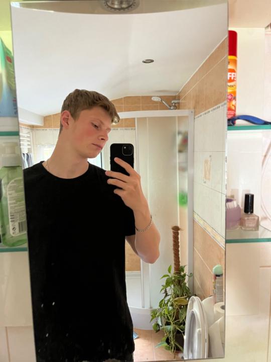 Denis Kolouch