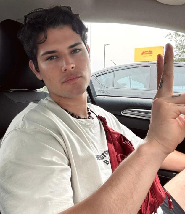 Jonathan Aragon