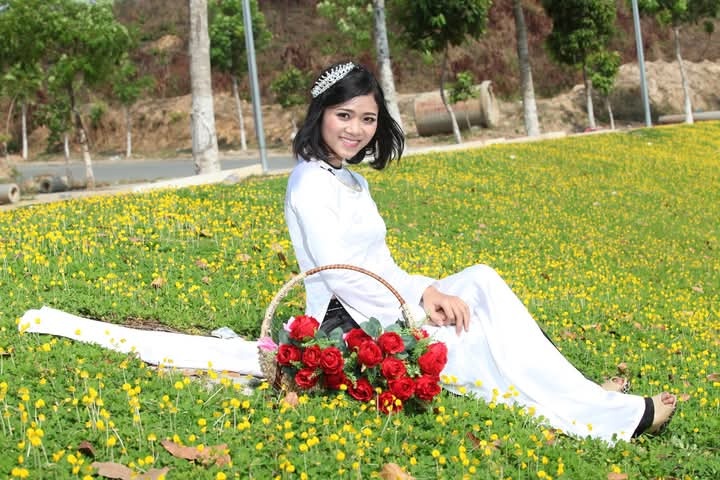 Hường Trần