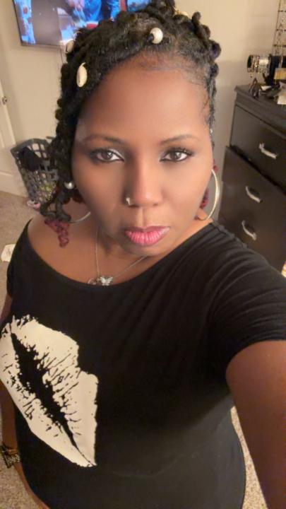 Yvette Dimmons