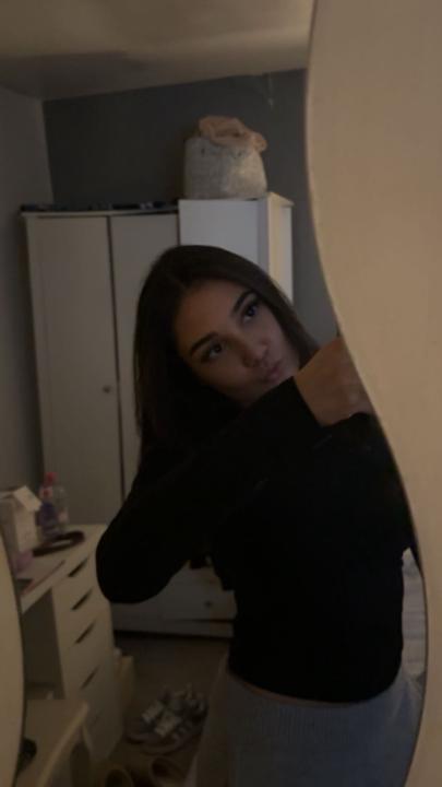 Tia Thompson