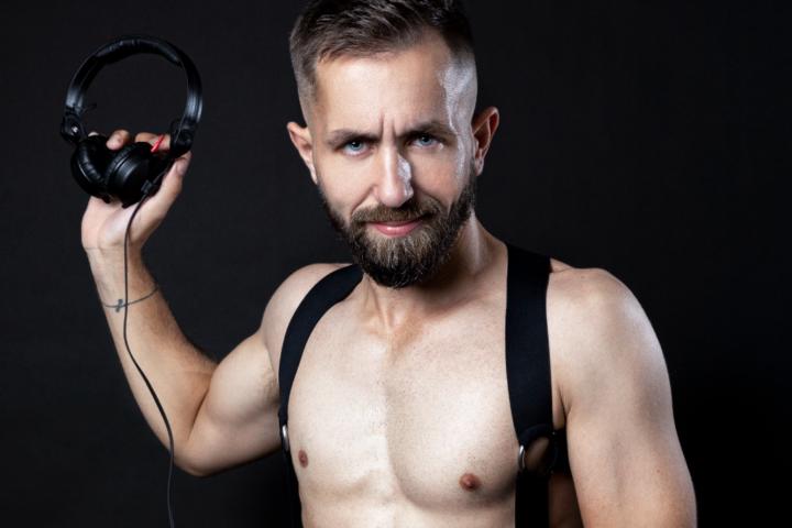 Charlitos Blue Dj