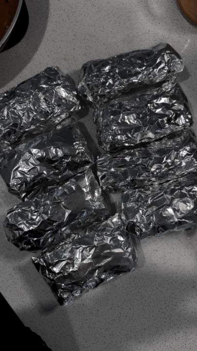 Breakfast burritos prepped for the week! 🥳