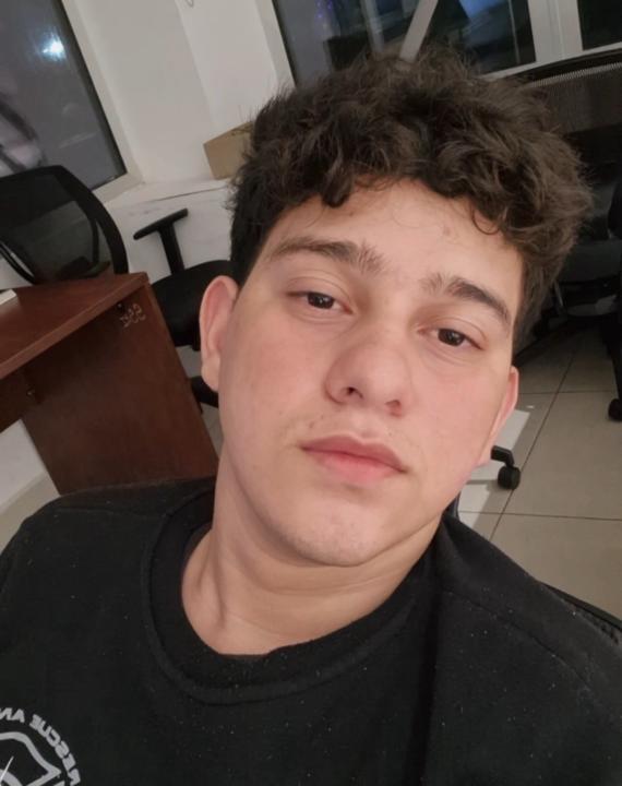 Aaron Israel Chinchilla Andino