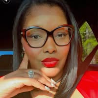 Aisha Holmes
