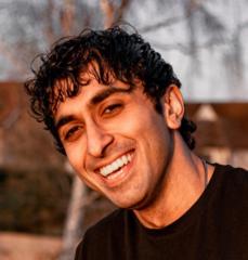 Nav Tharani