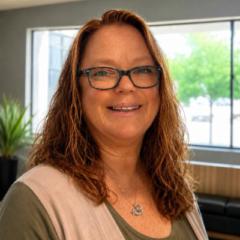 Cindi Holland