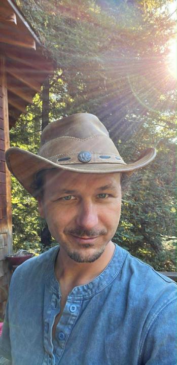 Montana Gaunt