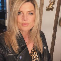 Joanne Halls