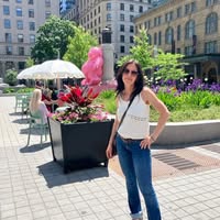 Sharron Neault