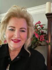Jeanette Hall
