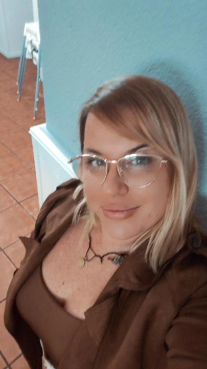 Lorena Tarin cobalea