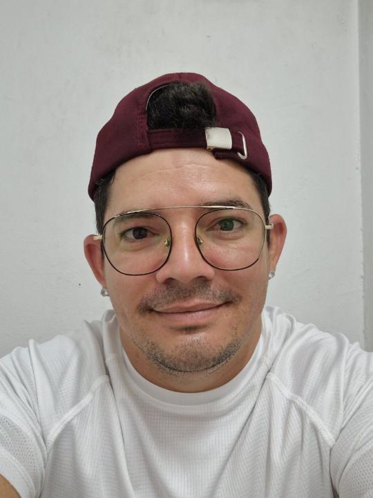 Yoandro Menendez Perez