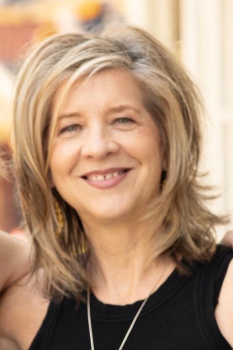Betty Thomas