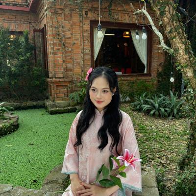 Hoa Ngo Phuong