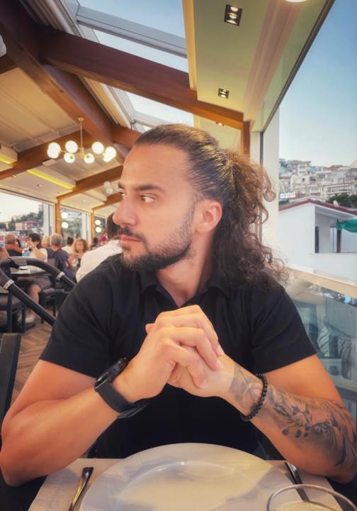 Caner Yalcin