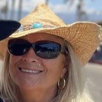 Carolyne Calvin