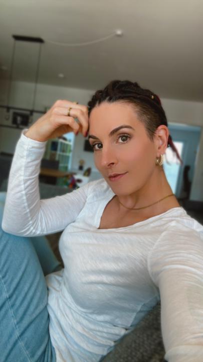 Angie Apfel