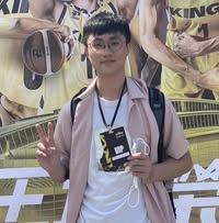 謝 宇冠