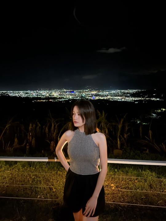 呂 宛靜
