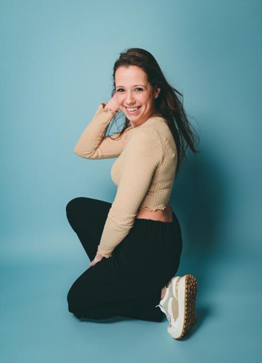Alina S