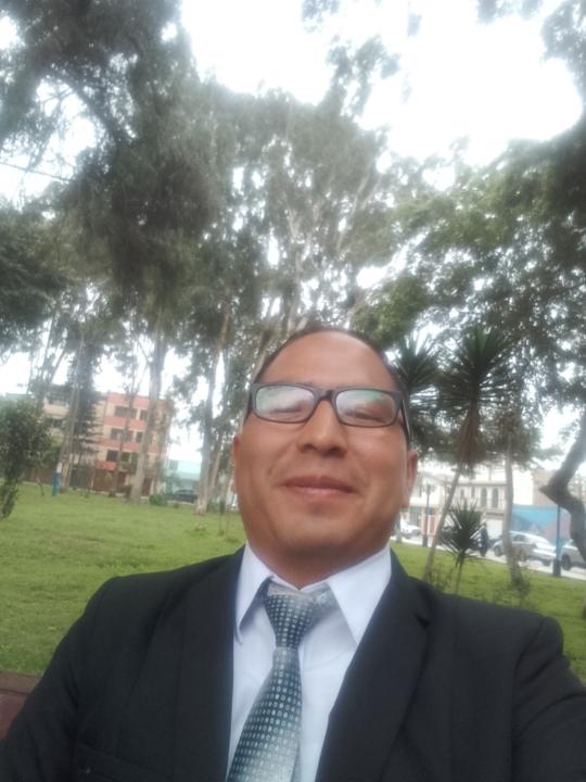 Elmer Fabián Hidalgo