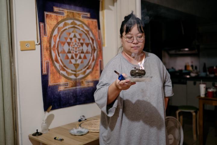 靜慈 李