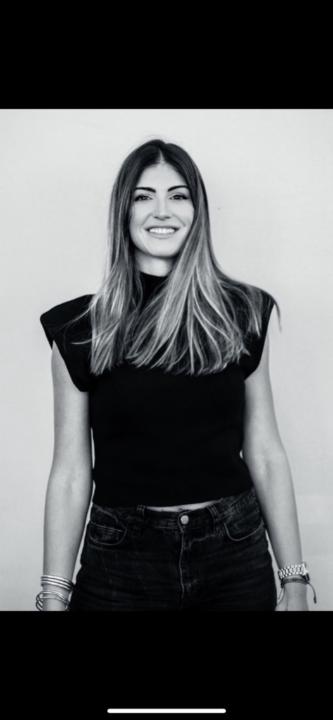 Angela Miras