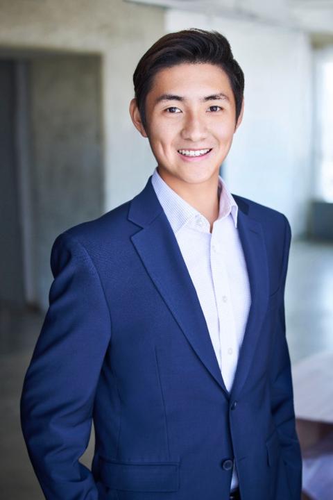 Zihao Wang